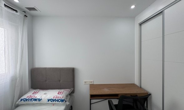 Reventa - Apartment -
Torrevieja