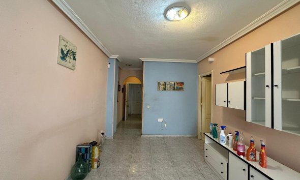 Revente - Apartment -
Torrevieja - Estacion De Autobuses