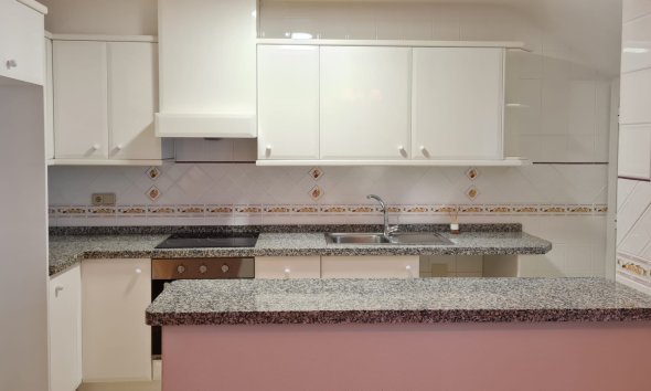 Resale - Bungalow -
Villamartin - Costa Blanca