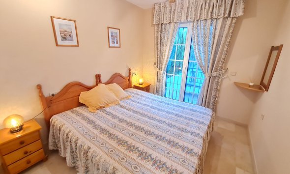 Resale - Bungalow -
Villamartin - Costa Blanca