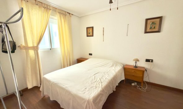 Revente - Apartment -
Torrevieja - Parque de las Naciones