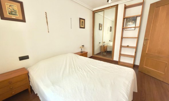 Revente - Apartment -
Torrevieja - Parque de las Naciones