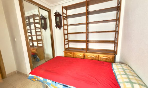 Revente - Apartment -
Torrevieja - Parque de las Naciones