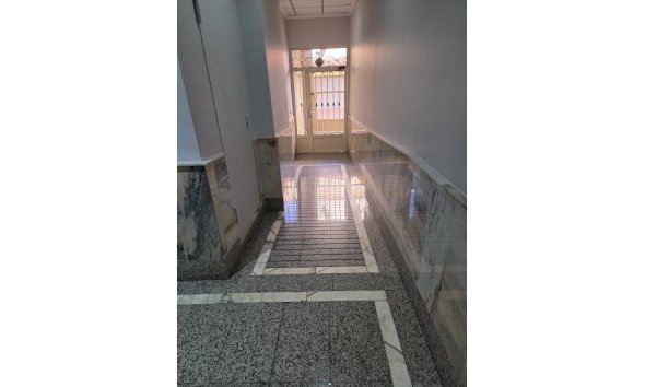 Revente - Apartment -
Torrevieja - Costa Blanca