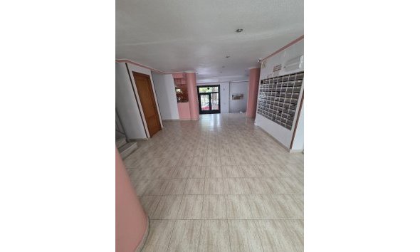 Revente - Attique -
Torrevieja - Costa Blanca