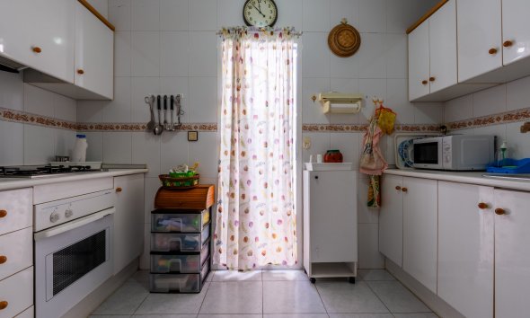 Resale - Bungalow -
Orihuela Costa - Costa Blanca