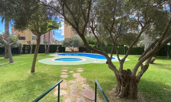 Revente - Apartment -
Guardamar del Segura - Costa Blanca