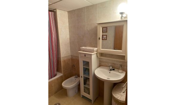 Revente - Apartment -
Guardamar del Segura - Costa Blanca