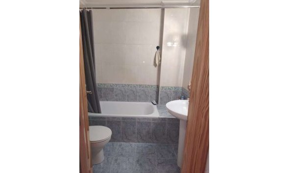 Revente - Apartment -
Torrevieja - Costa Blanca