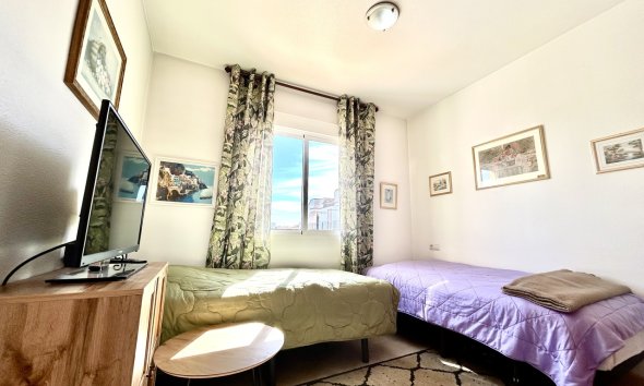 Reventa - Ático -
La Zenia - Costa Blanca