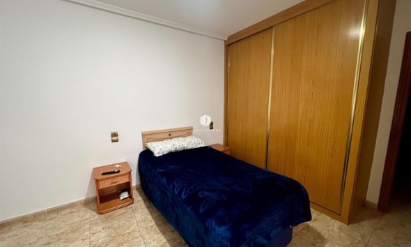 Revente - Apartment -
Rojales