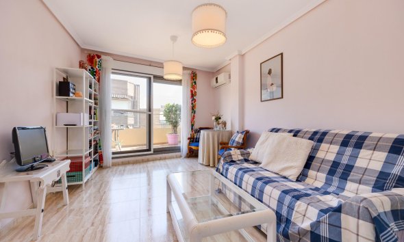 Revente - Attique -
Torrevieja - Centro