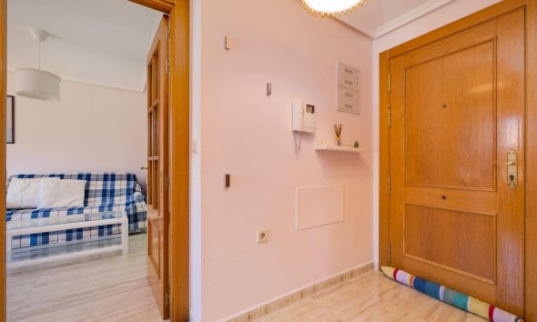 Revente - Attique -
Torrevieja - Centro