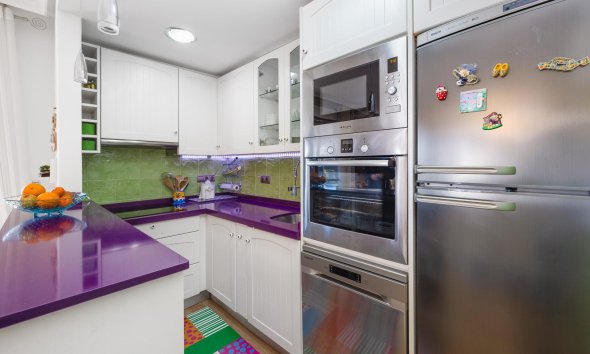 Reventa - Ático -
Torrevieja - Centro