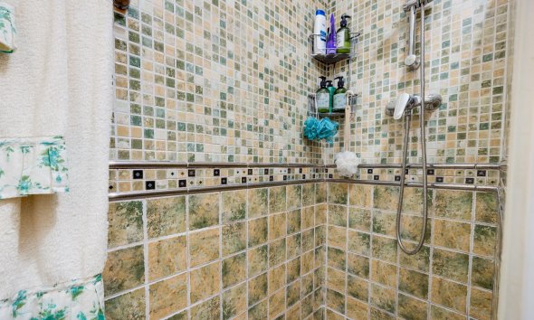 Reventa - Ático -
Torrevieja - Centro