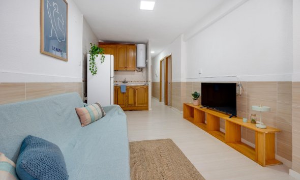 Revente - Apartment -
Torrevieja - Cabo Cervera