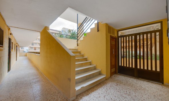 Revente - Apartment -
Torrevieja - Cabo Cervera