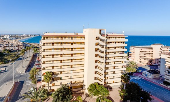 Revente - Apartment -
Torrevieja - Cabo Cervera