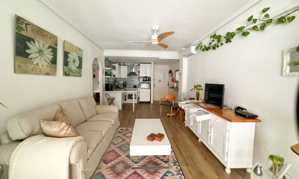 Resale - Apartment -
Torrevieja - Costa Blanca