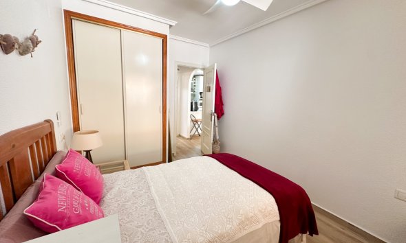 Resale - Apartment -
Torrevieja - Costa Blanca