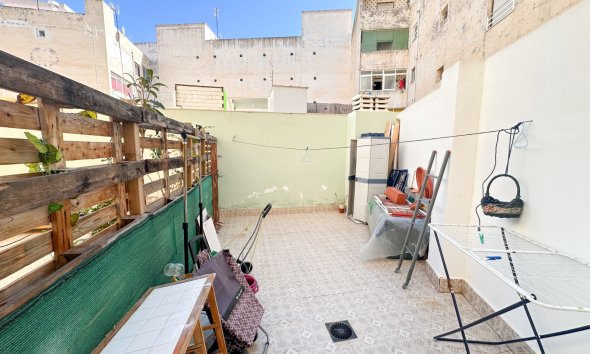 Resale - Apartment -
Torrevieja - Costa Blanca