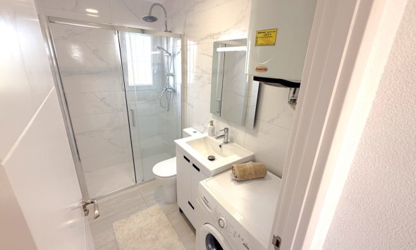 Revente - Attique -
Torrevieja - Costa Blanca