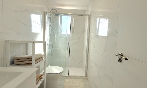 Revente - Attique -
Torrevieja - Costa Blanca