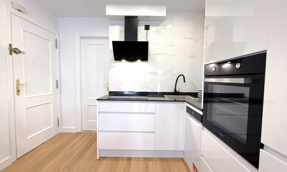 Revente - Apartment -
Torrevieja - Costa Blanca