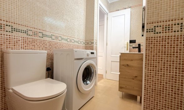 Revente - Apartment -
Torrevieja - Costa Blanca