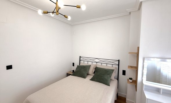 Revente - Apartment -
Torrevieja - Costa Blanca