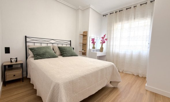 Revente - Apartment -
Torrevieja - Costa Blanca