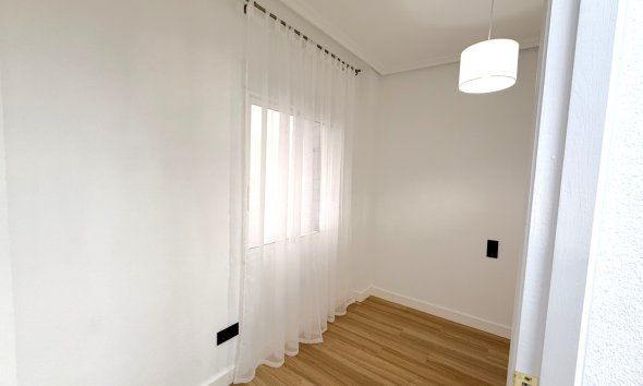 Revente - Apartment -
Torrevieja - Costa Blanca