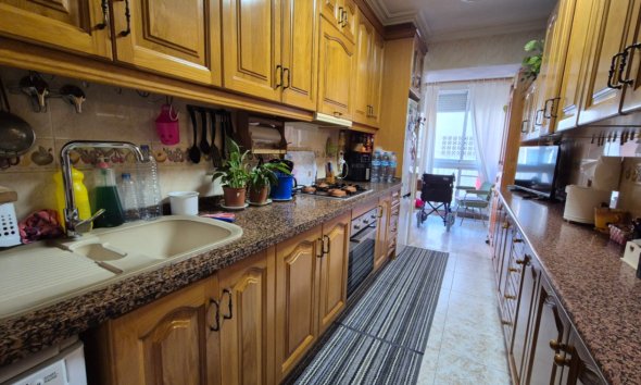 Resale - Apartment -
Torrevieja - Costa Blanca