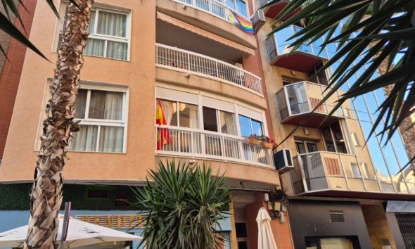 Resale - Apartment -
Torrevieja - Costa Blanca