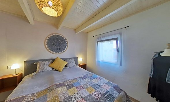 Reventa - Town House -
Formentera del Segura - Centro