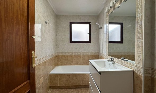 Reventa - Apartment -
Orihuela Costa - Campoamor