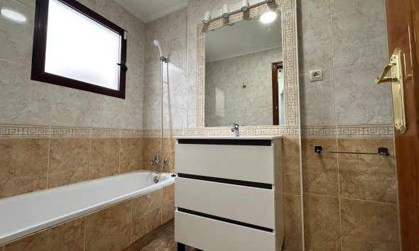 Reventa - Apartment -
Orihuela Costa - Campoamor