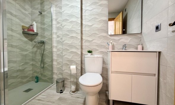 Revente - Apartment -
Guardamar del Segura - Costa Blanca