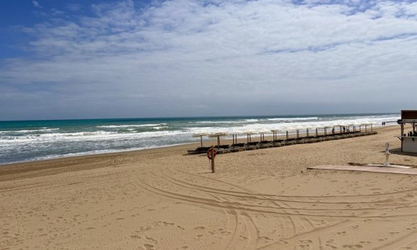 Revente - Apartment -
Guardamar del Segura - Costa Blanca