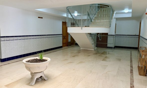 Revente - Apartment -
Guardamar del Segura - Costa Blanca