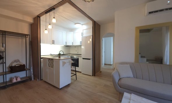 Resale - Penthouse -
Torrevieja - Cala Ferris