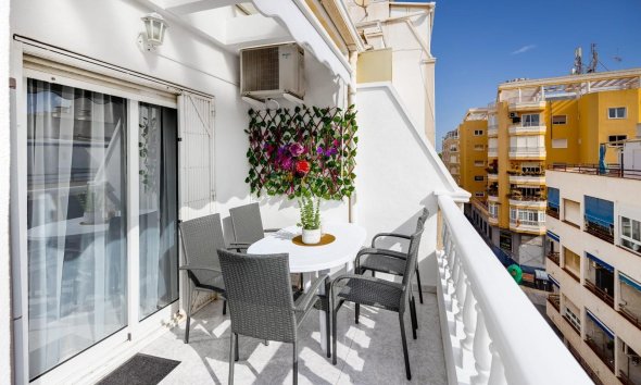 Resale - Apartment -
Torrevieja - Estacion De Autobuses