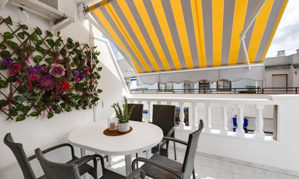 Resale - Apartment -
Torrevieja - Estacion De Autobuses