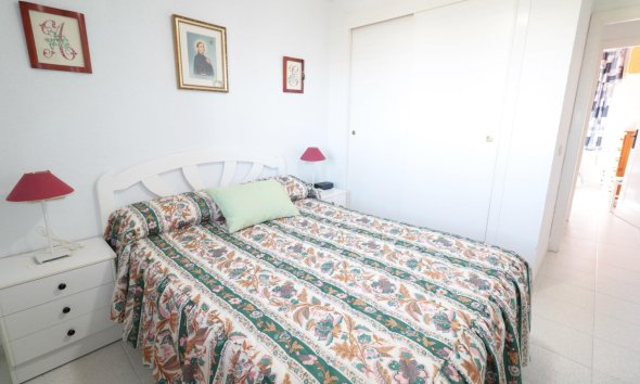 Reventa - Ático -
Torrevieja - Acequion