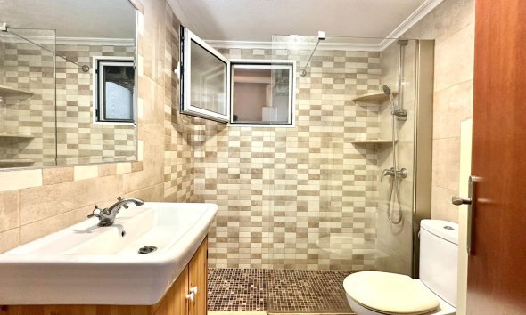 Reventa - Apartment -
Torrevieja - Acequion