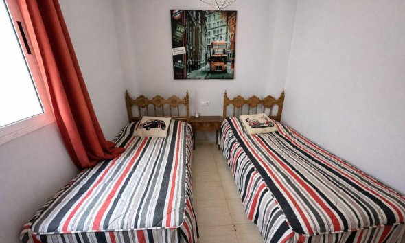 Resale - Apartment -
Torrevieja - Costa Blanca