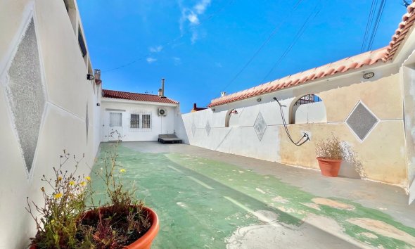 Reventa - Bungalow -
Torrevieja - La Siesta - El Salado - Torreta