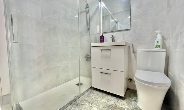 Reventa - Bungalow -
Torrevieja - La Siesta - El Salado - Torreta