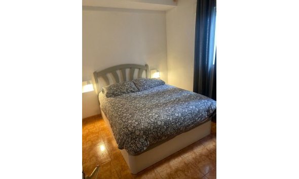 Revente - Apartment -
Torrevieja - Centro