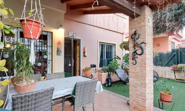 Reventa - Semi Detached -
Torrevieja - Parque Acuático - Sector 25